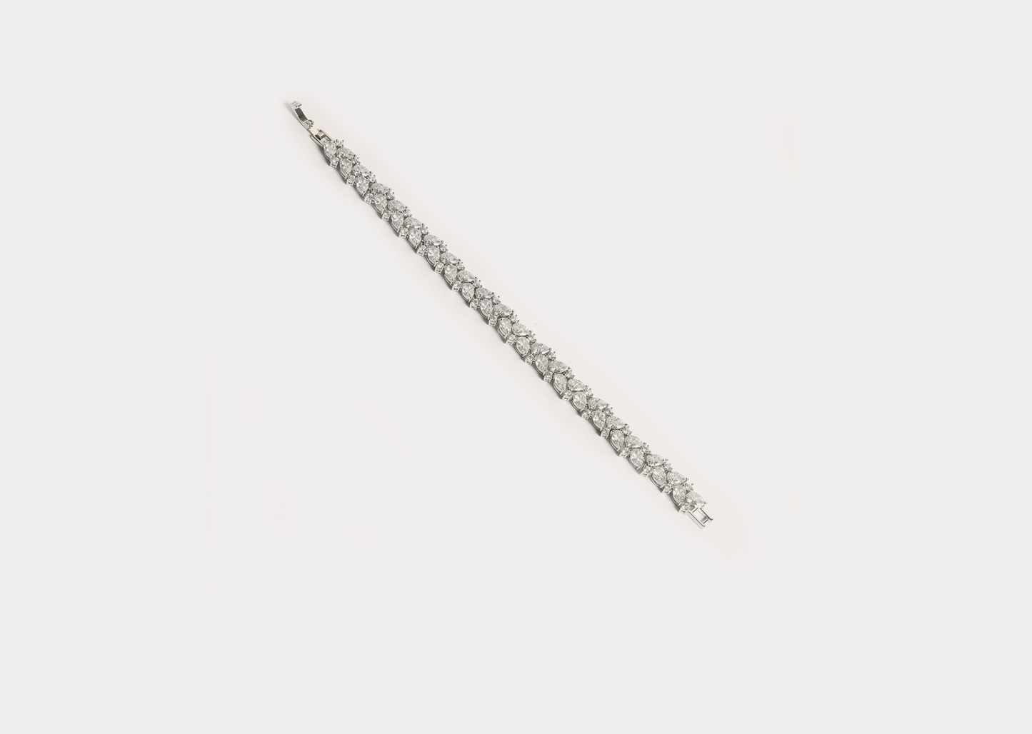 Amaze Crystals – Beautiful Bracelet