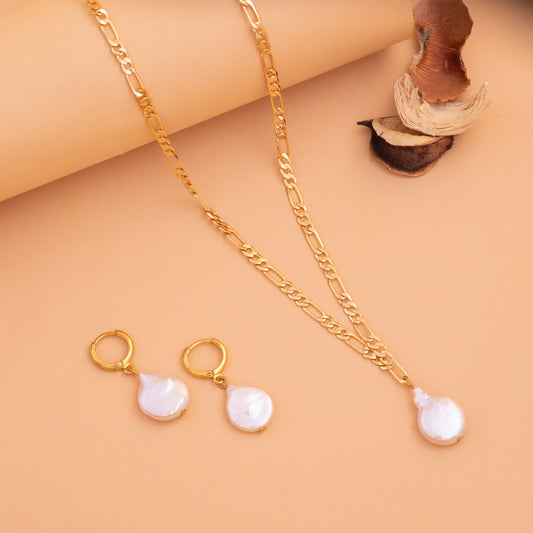 Natural Pearl Pendant Set