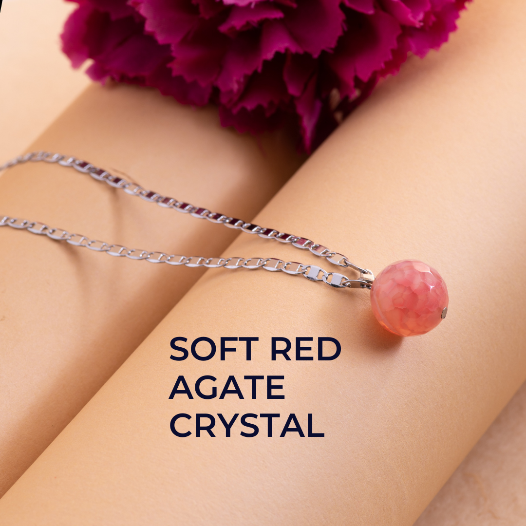 Soft Red Agate Crystal Pendant Set
