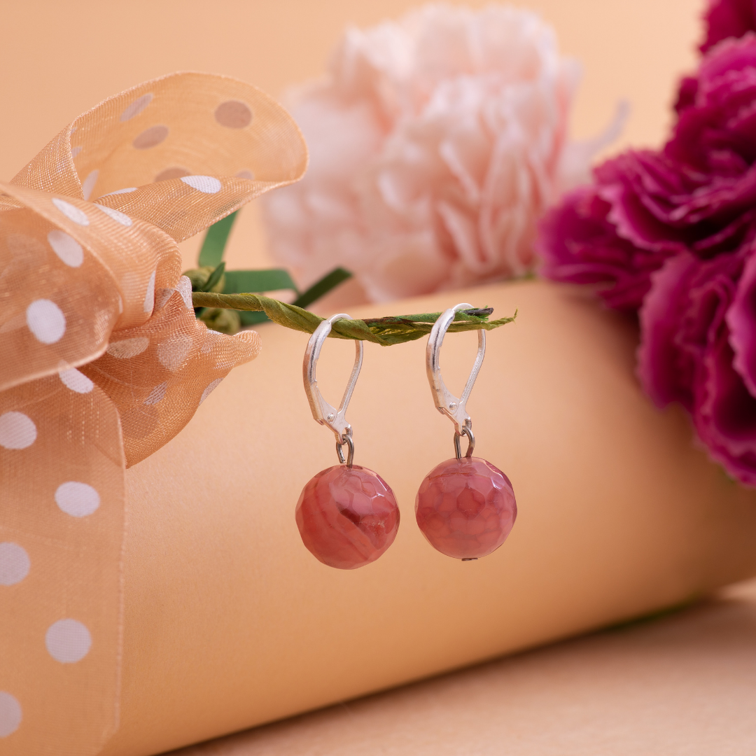 Soft Red Agate Crystal Pendant Set