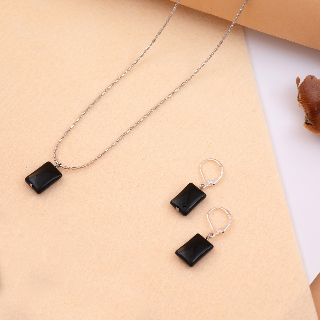 Black Flat Onyx Crystal Pendant Set