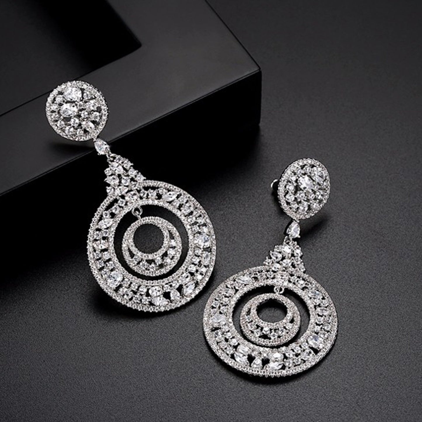 Vionnese Dangler Earrings - Kuberlo - Best Gift for - Imitation Jewellery - Designer Jewellery - one gram gold - fashion jewellery